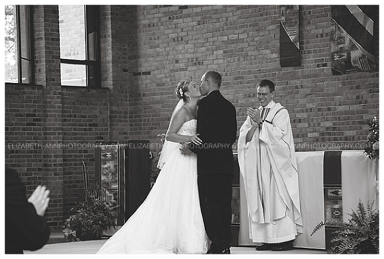 Wedding243 copy.jpg