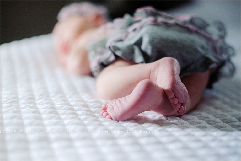 ohio newborn17.jpg